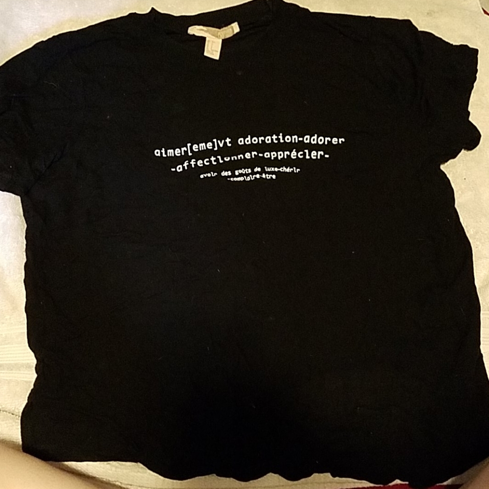 🍊 LAST CHANCE F21 French Text Tshirt
